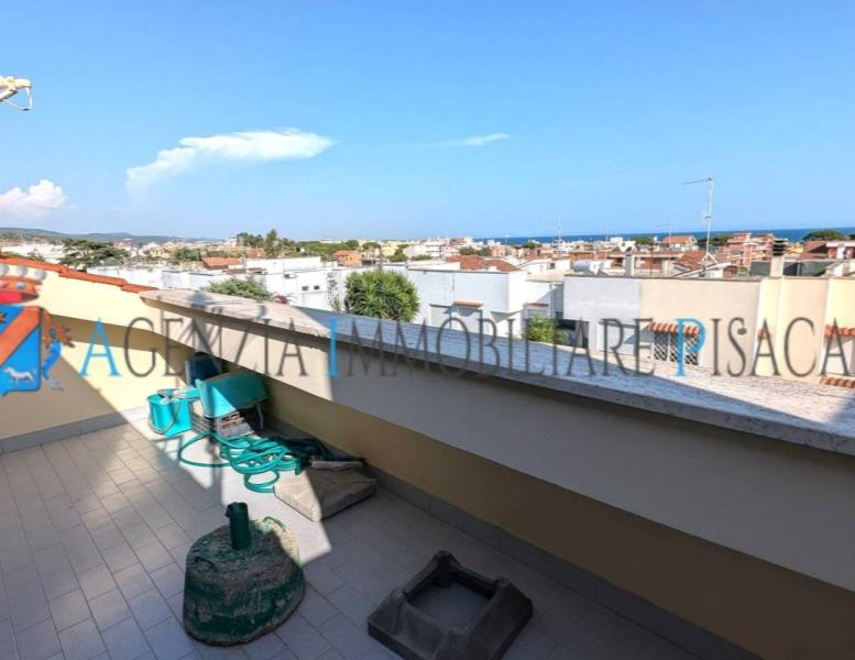 casa indipendente in vendita a Santa Marinella