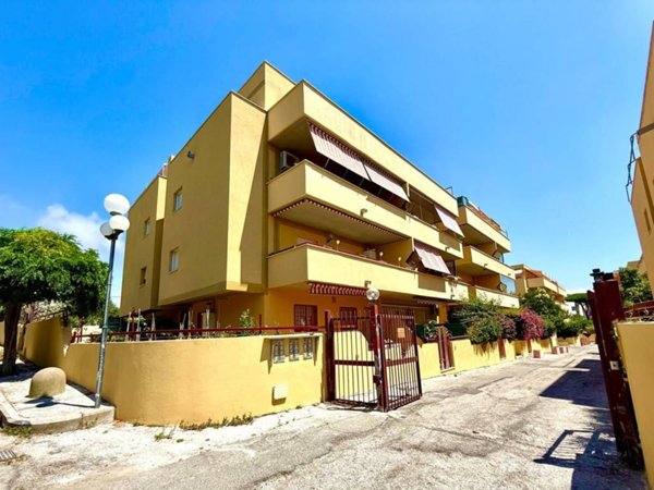 appartamento in vendita a Santa Marinella