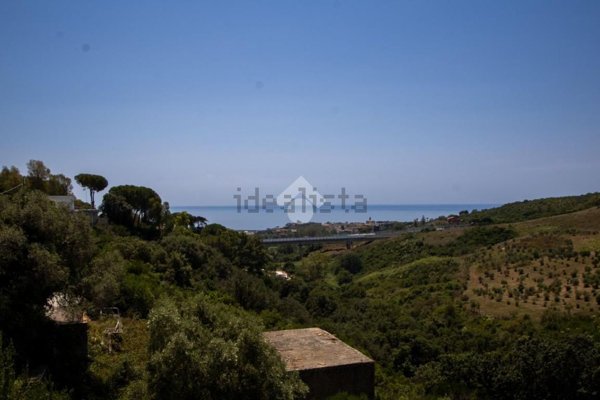 appartamento in vendita a Santa Marinella
