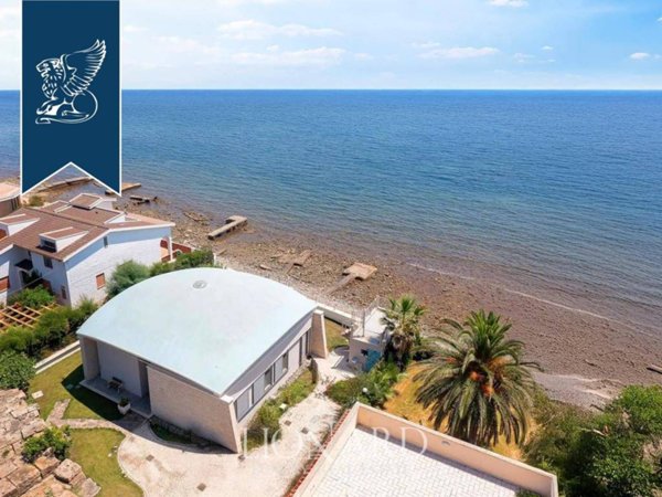 casa indipendente in vendita a Santa Marinella