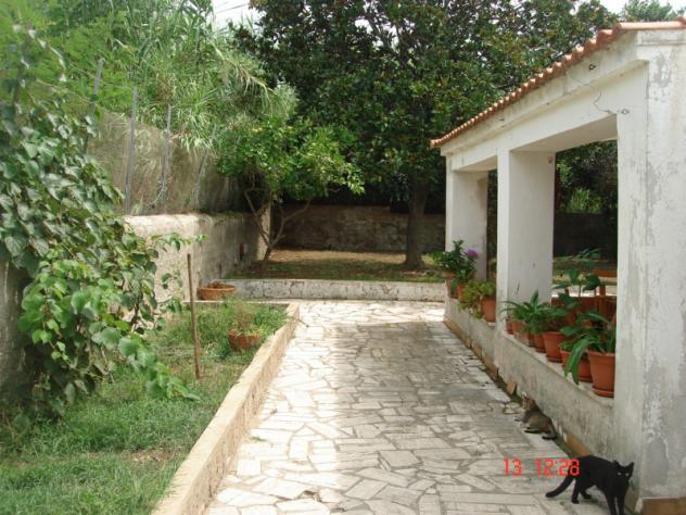 casa indipendente in vendita a Santa Marinella