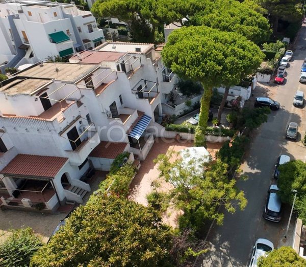 casa indipendente in vendita a Santa Marinella