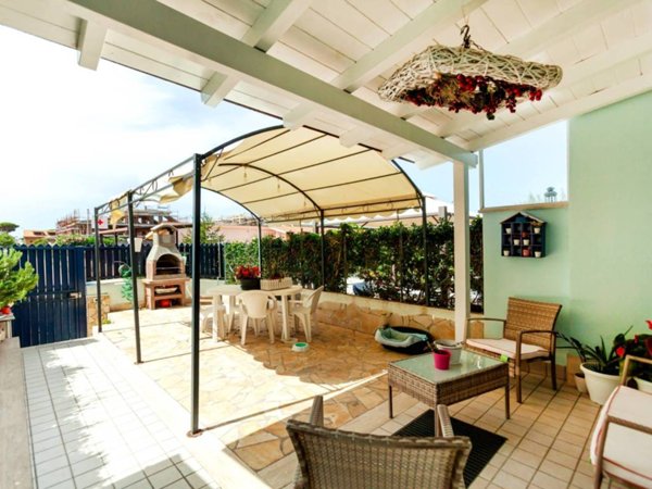 casa indipendente in vendita a Santa Marinella in zona Santa Severa