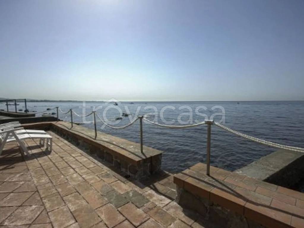 casa indipendente in vendita a Santa Marinella