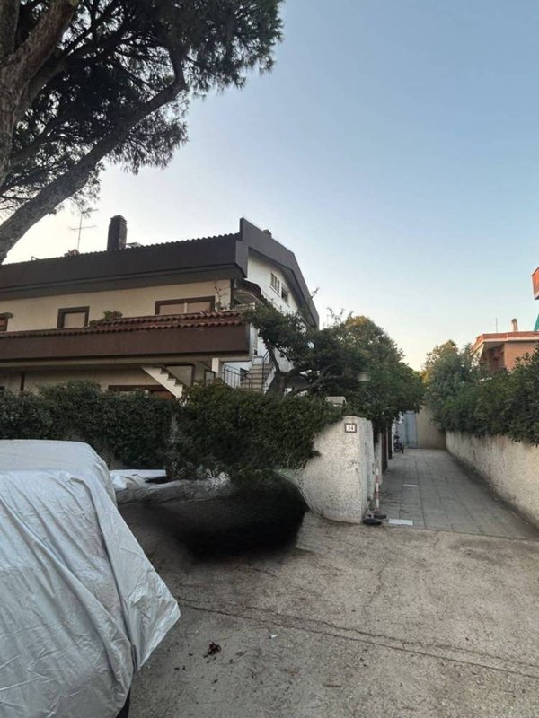 appartamento in vendita a Santa Marinella in zona Santa Severa