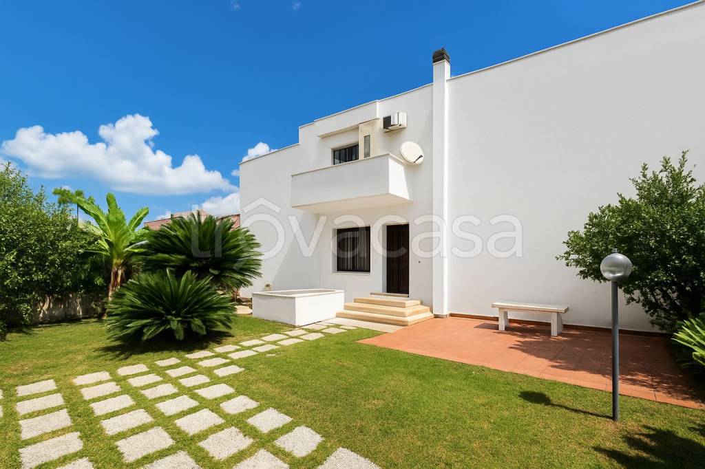 casa indipendente in vendita a Santa Marinella