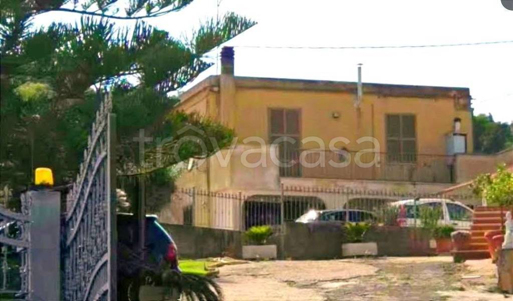 casa indipendente in vendita a Santa Marinella