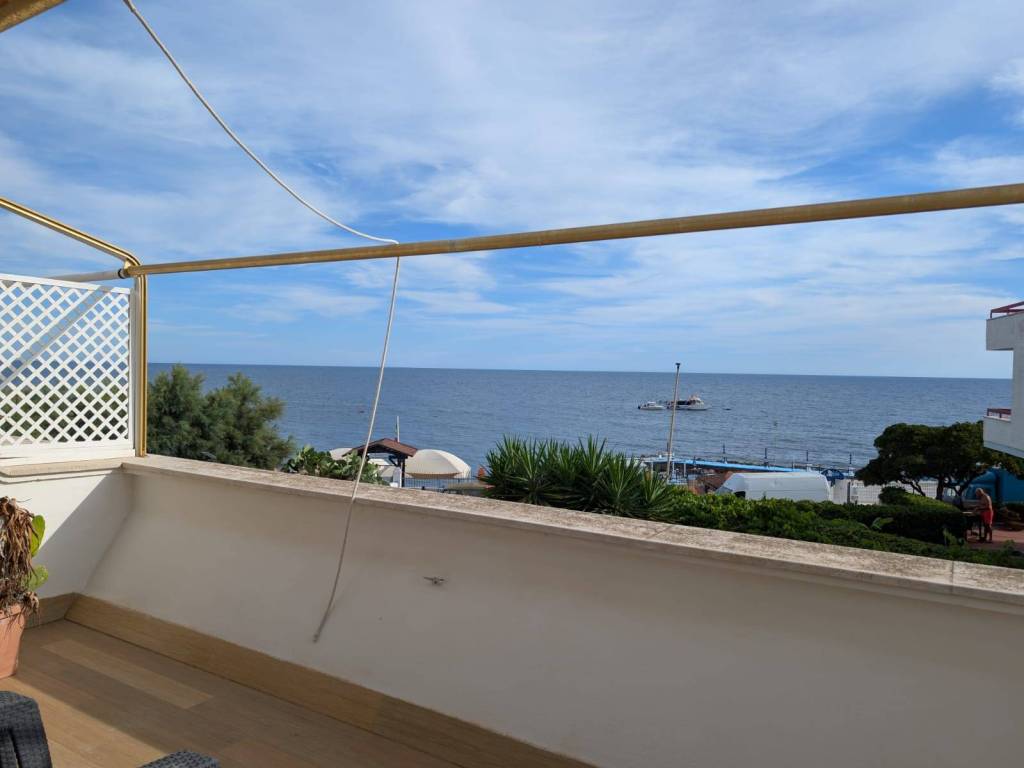 appartamento in vendita a Santa Marinella
