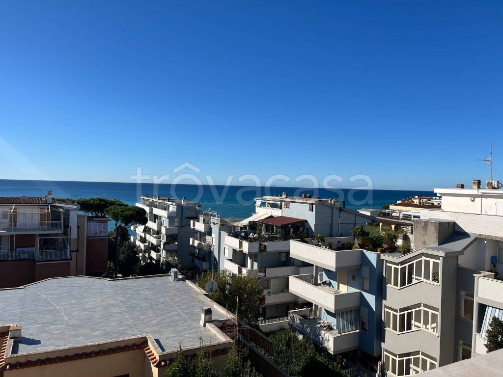 appartamento in vendita a Santa Marinella