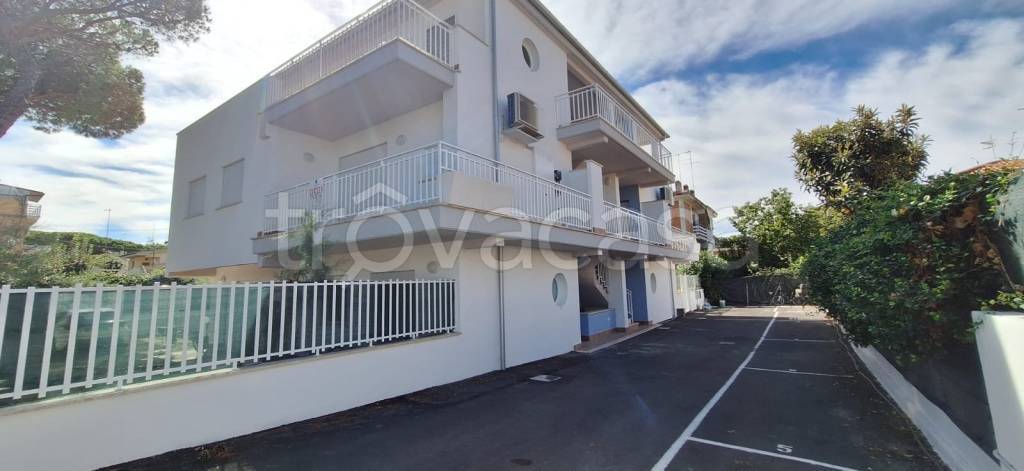 appartamento in vendita a Santa Marinella in zona Santa Severa