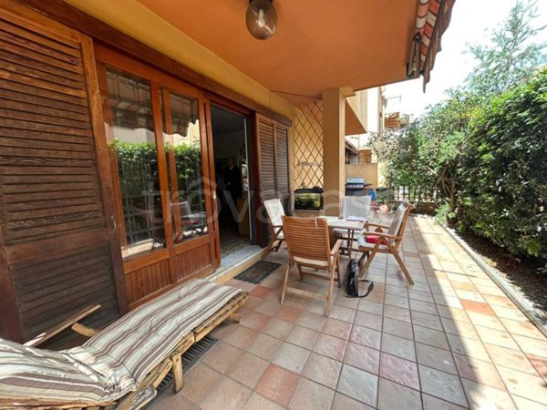 casa indipendente in vendita a Santa Marinella