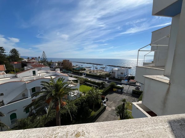 appartamento in vendita a Santa Marinella