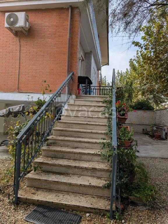 casa indipendente in vendita a Santa Marinella in zona Santa Severa