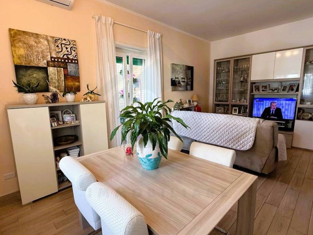 appartamento in vendita a Santa Marinella