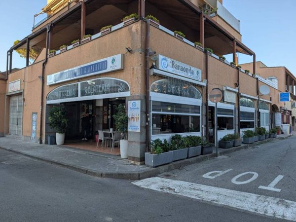 negozio in vendita a Santa Marinella in zona Santa Severa