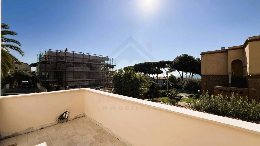 appartamento in vendita a Santa Marinella