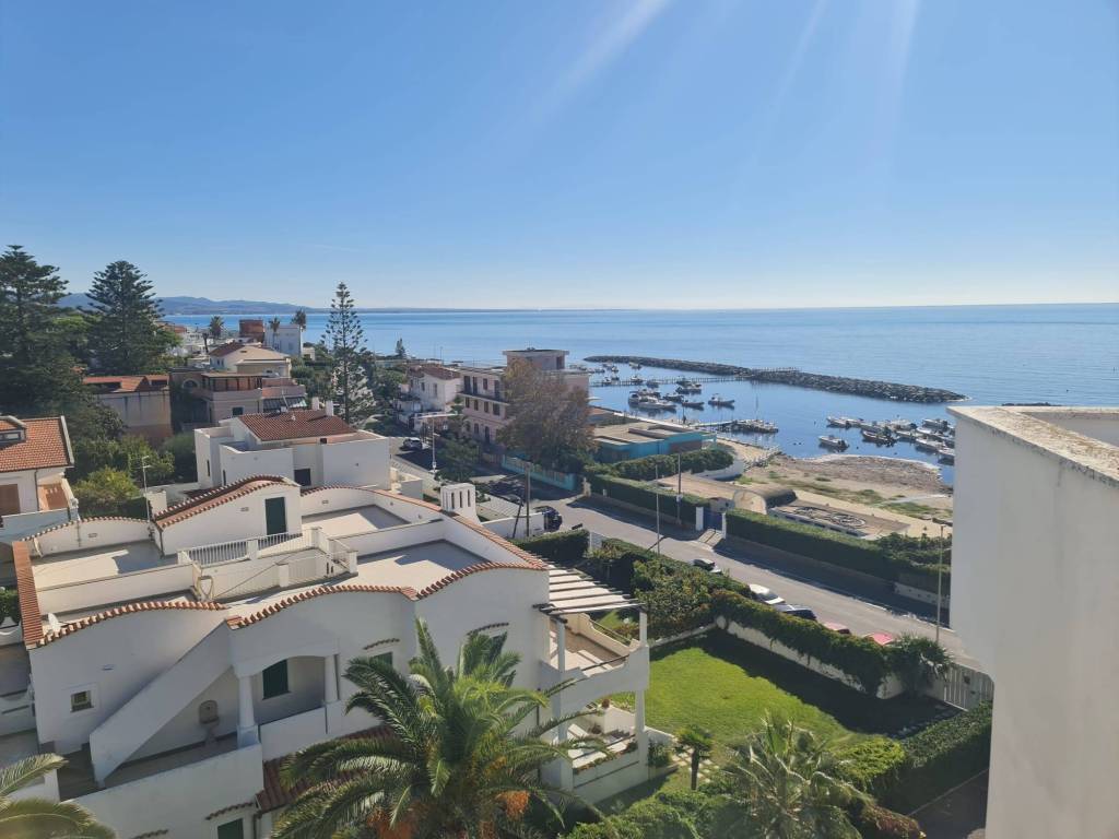 appartamento in vendita a Santa Marinella