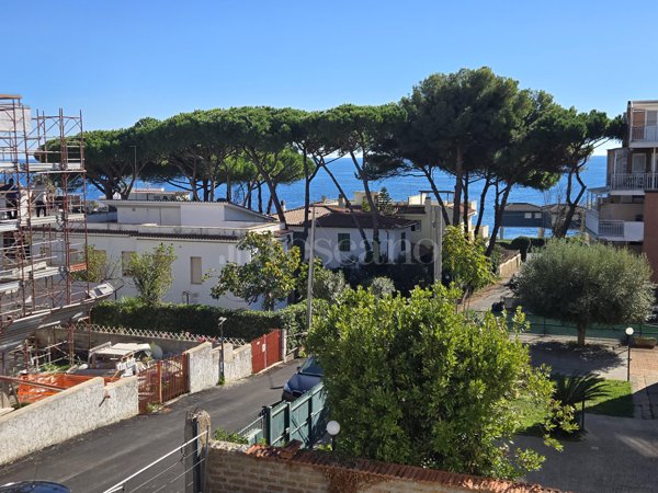 appartamento in vendita a Santa Marinella