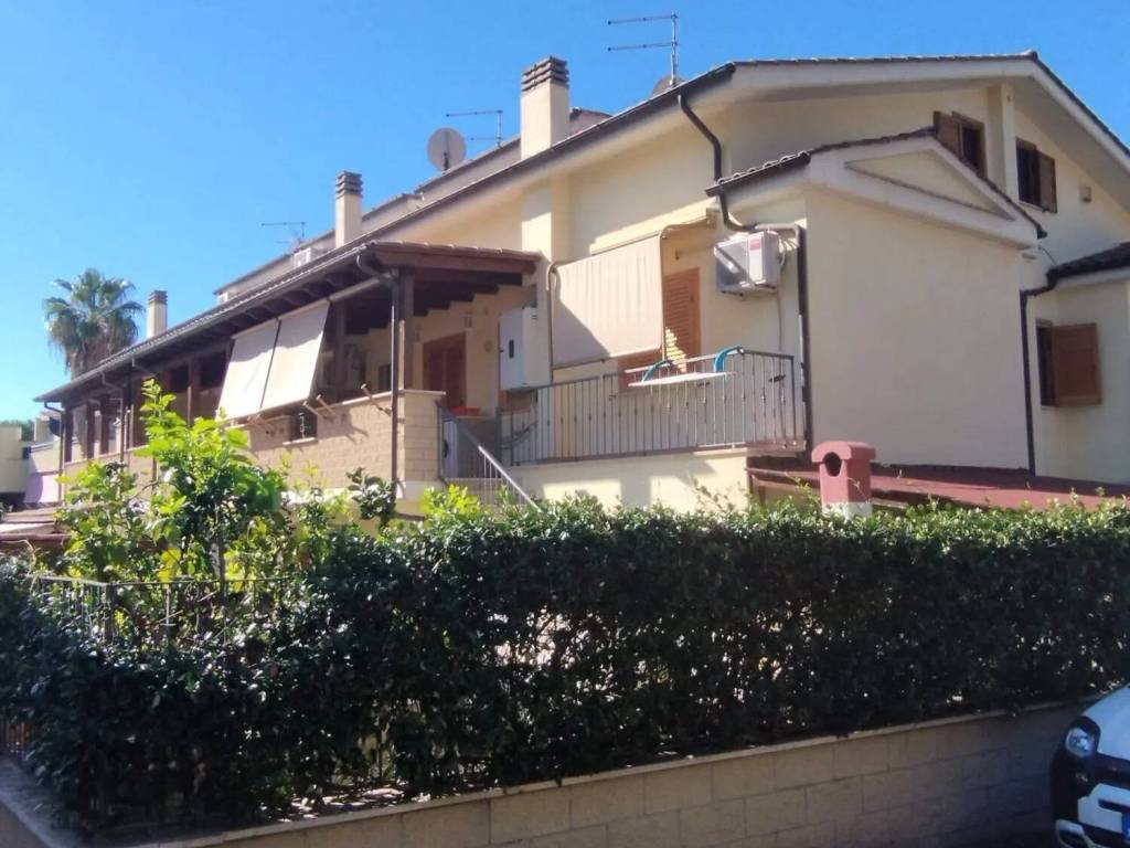 appartamento in vendita a Santa Marinella