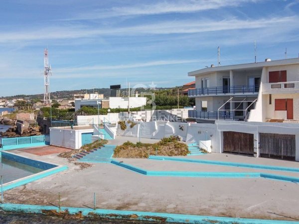 casa indipendente in vendita a Santa Marinella