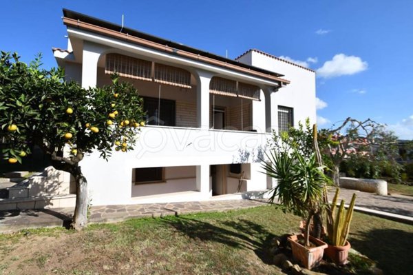 casa indipendente in vendita a Santa Marinella