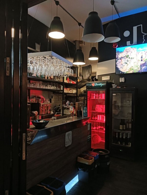 negozio in vendita a Santa Marinella