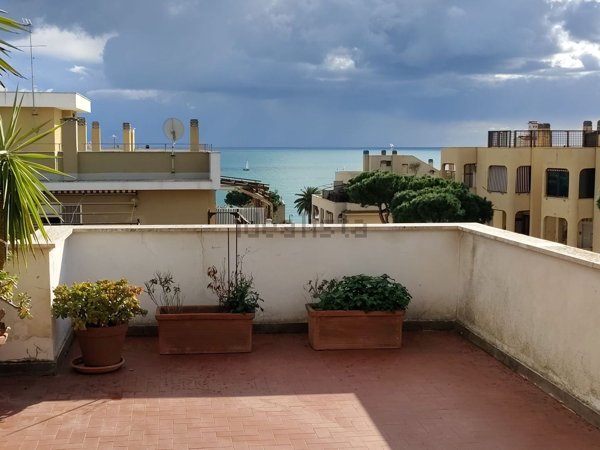 appartamento in vendita a Santa Marinella