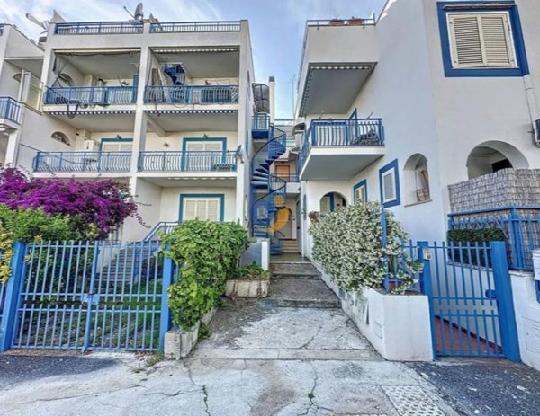 appartamento in vendita a Santa Marinella in zona Santa Severa