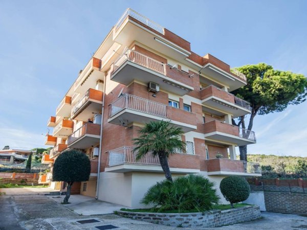 appartamento in vendita a Santa Marinella