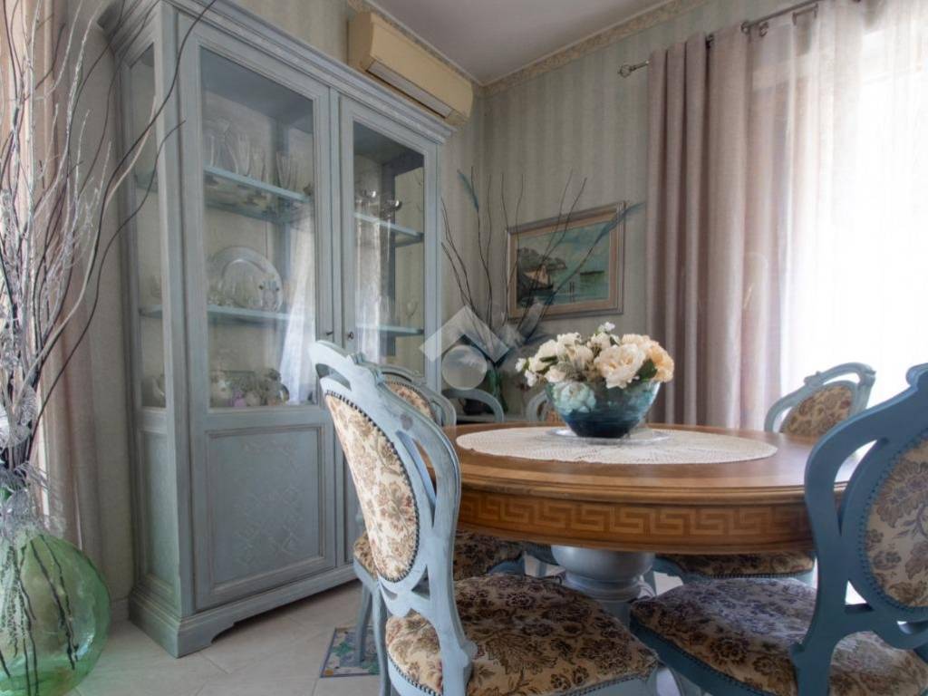 casa indipendente in vendita a Santa Marinella