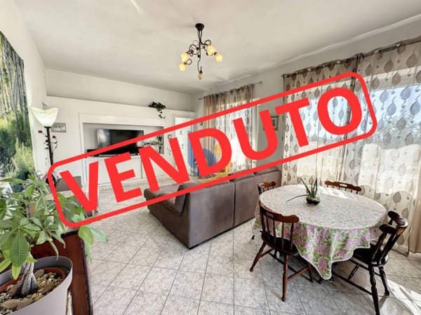 casa indipendente in vendita a Santa Marinella