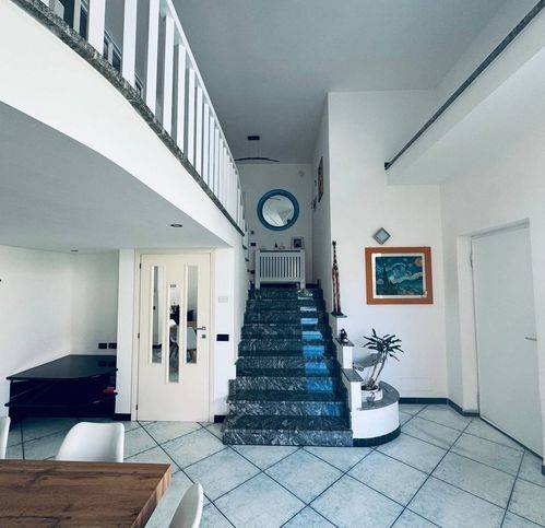 casa indipendente in vendita a Santa Marinella