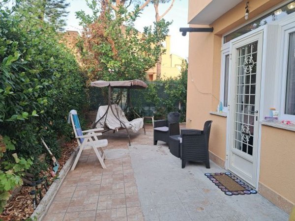 casa indipendente in vendita a Santa Marinella