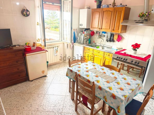 casa indipendente in vendita a Santa Marinella