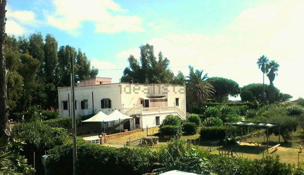 casa indipendente in vendita a Santa Marinella