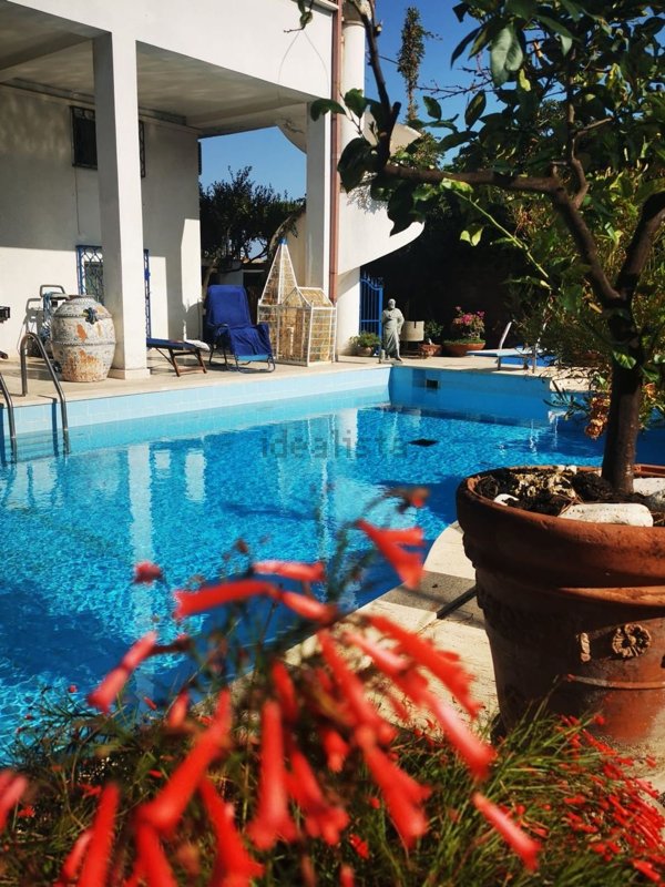 casa indipendente in vendita a Santa Marinella