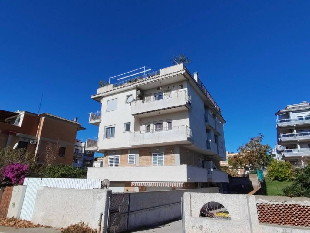 appartamento in vendita a Santa Marinella