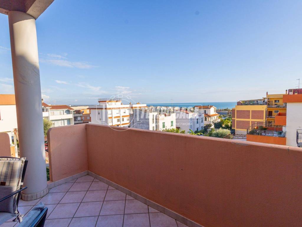 appartamento in vendita a Santa Marinella