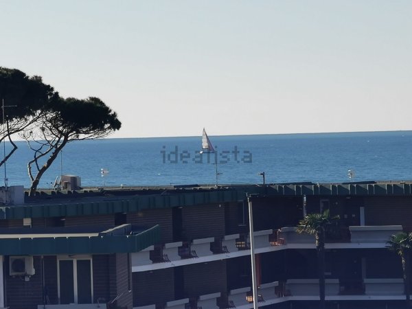 casa indipendente in vendita a Santa Marinella