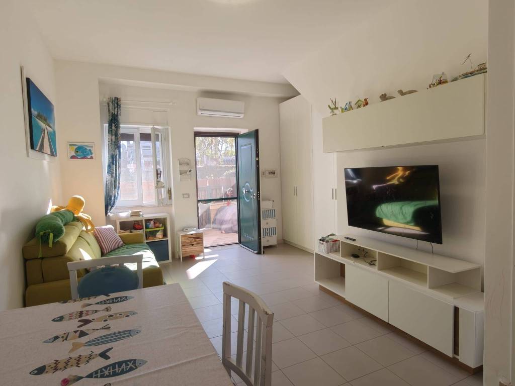 casa indipendente in vendita a Santa Marinella in zona Santa Severa