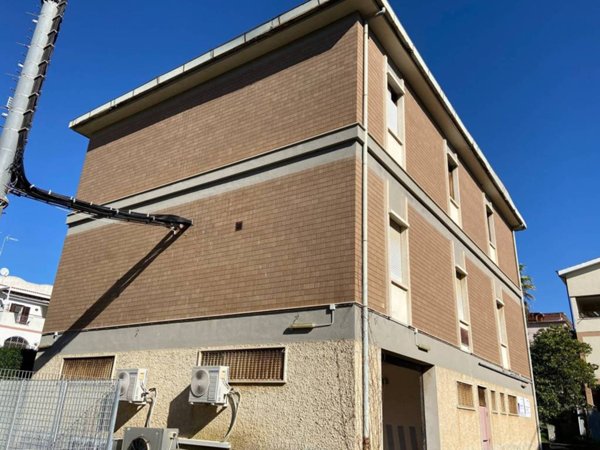 intera palazzina in vendita a Santa Marinella