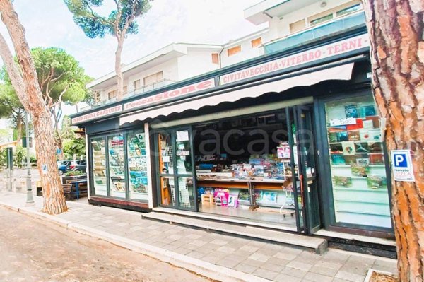 negozio in vendita a Santa Marinella in zona Santa Severa
