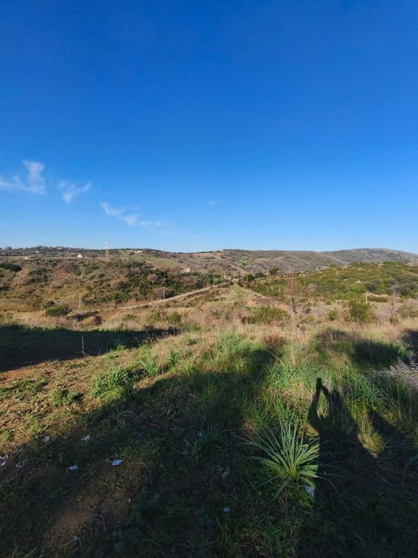 terreno edificabile in vendita a Santa Marinella