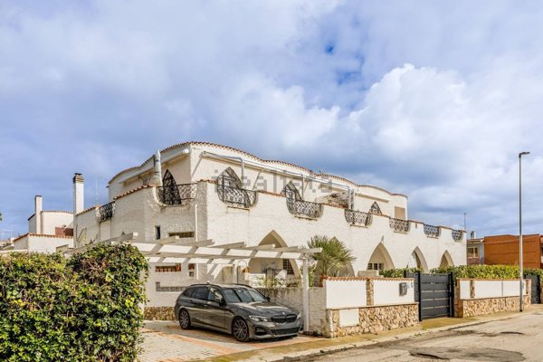 appartamento in vendita a Santa Marinella in zona Santa Severa