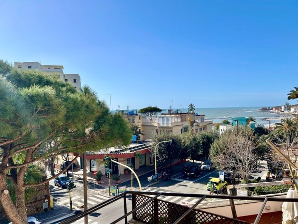 appartamento in vendita a Santa Marinella