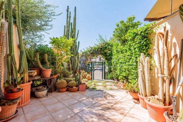 casa indipendente in vendita a Santa Marinella