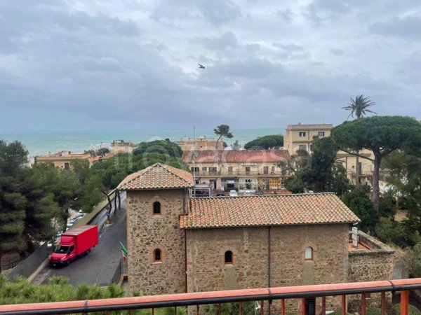 appartamento in vendita a Santa Marinella