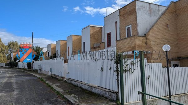casa indipendente in vendita a Santa Marinella in zona Santa Severa