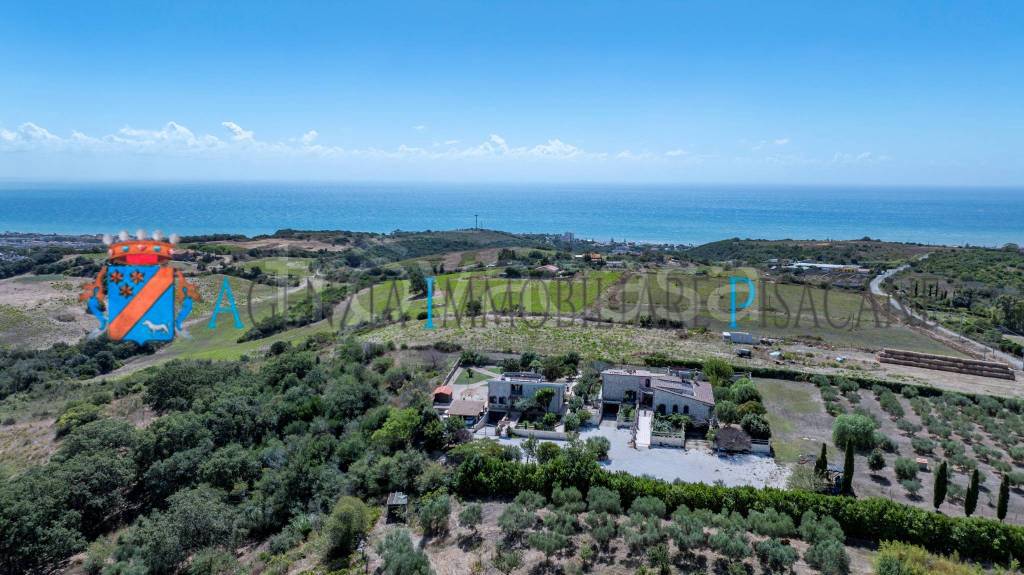 casa indipendente in vendita a Santa Marinella