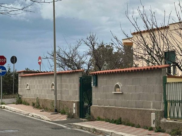 casa indipendente in vendita a Santa Marinella